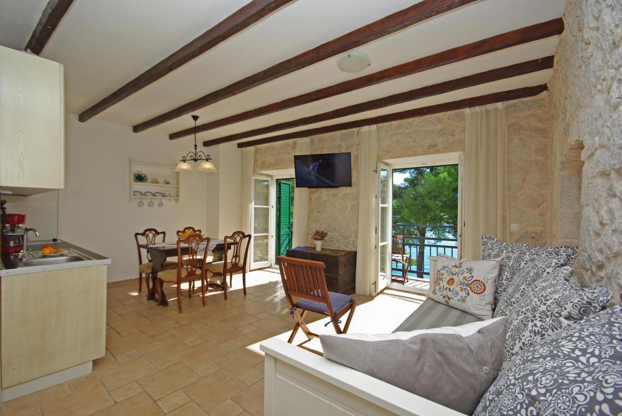 Appartement Steinhaus Dalmatien à Podaca Extérieur photo